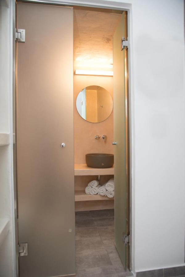 Markakis Studios Fira Town Экстерьер фото