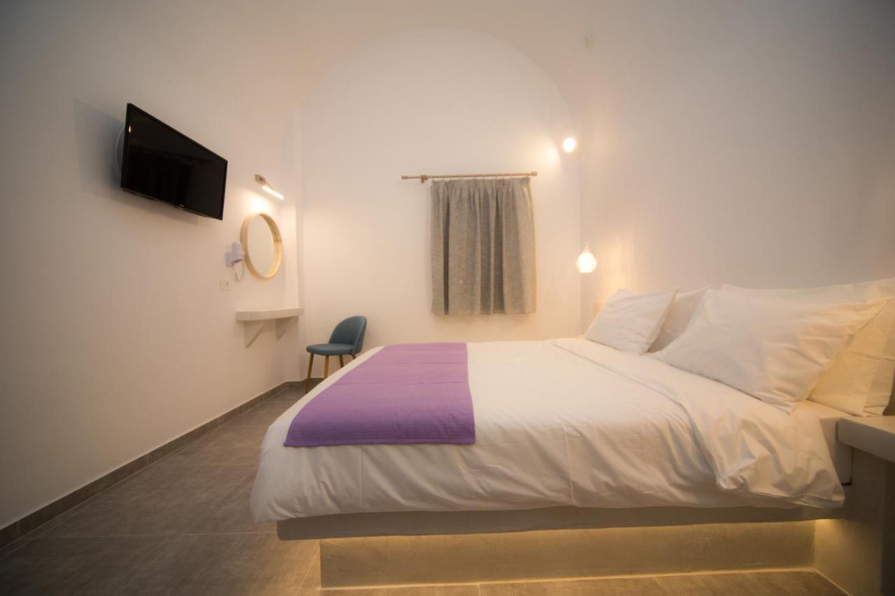 Markakis Studios Fira Town Экстерьер фото
